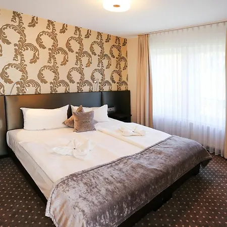 Sonata Hotel 3*
